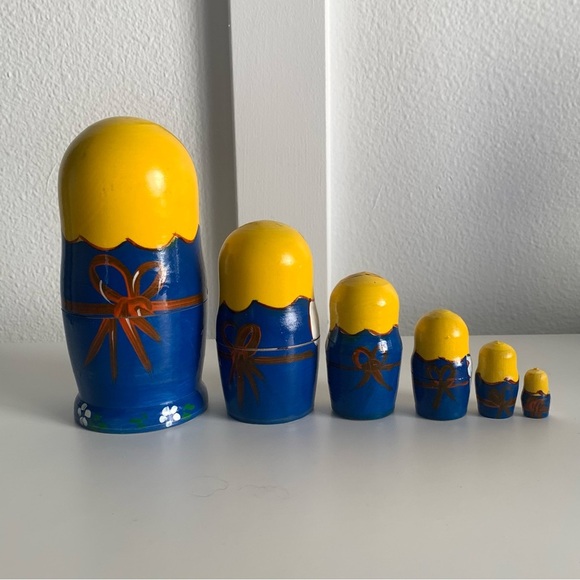 Hand-Painted Russian Nesting Dolls Matryoshka Stacking 6" Tall set of 6 yellow - Picture 12 of 15